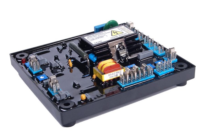 AVR máy phát điện là hệ thống thực hiện nhiệm vụ điều khiển điện áp đầu cực